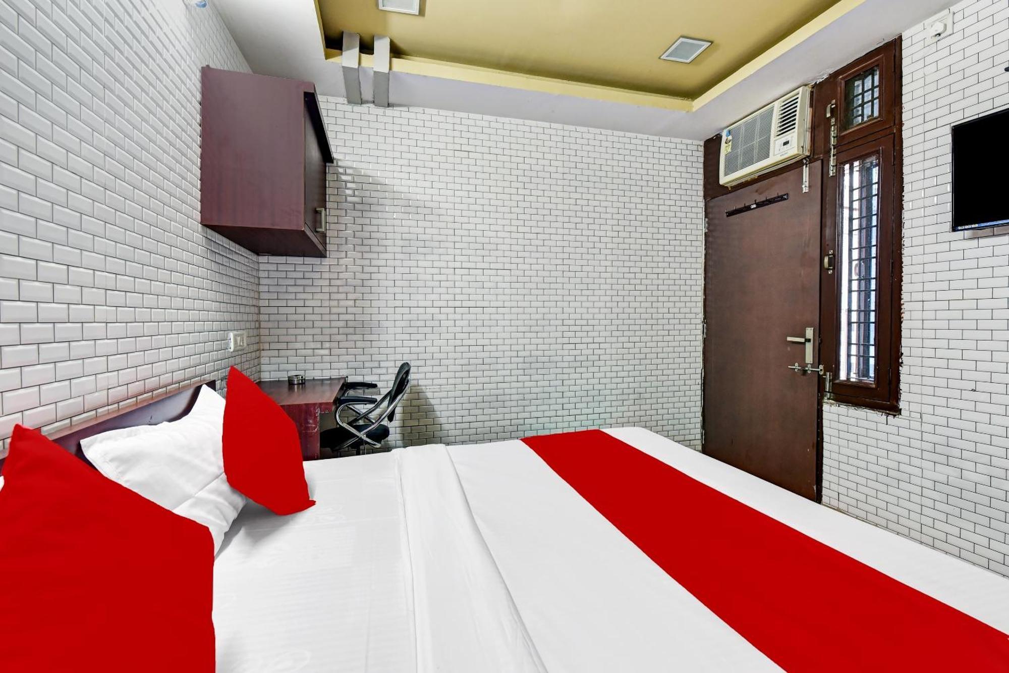 Hotel O Eleven Hotel & Banquet 科塔 外观 照片