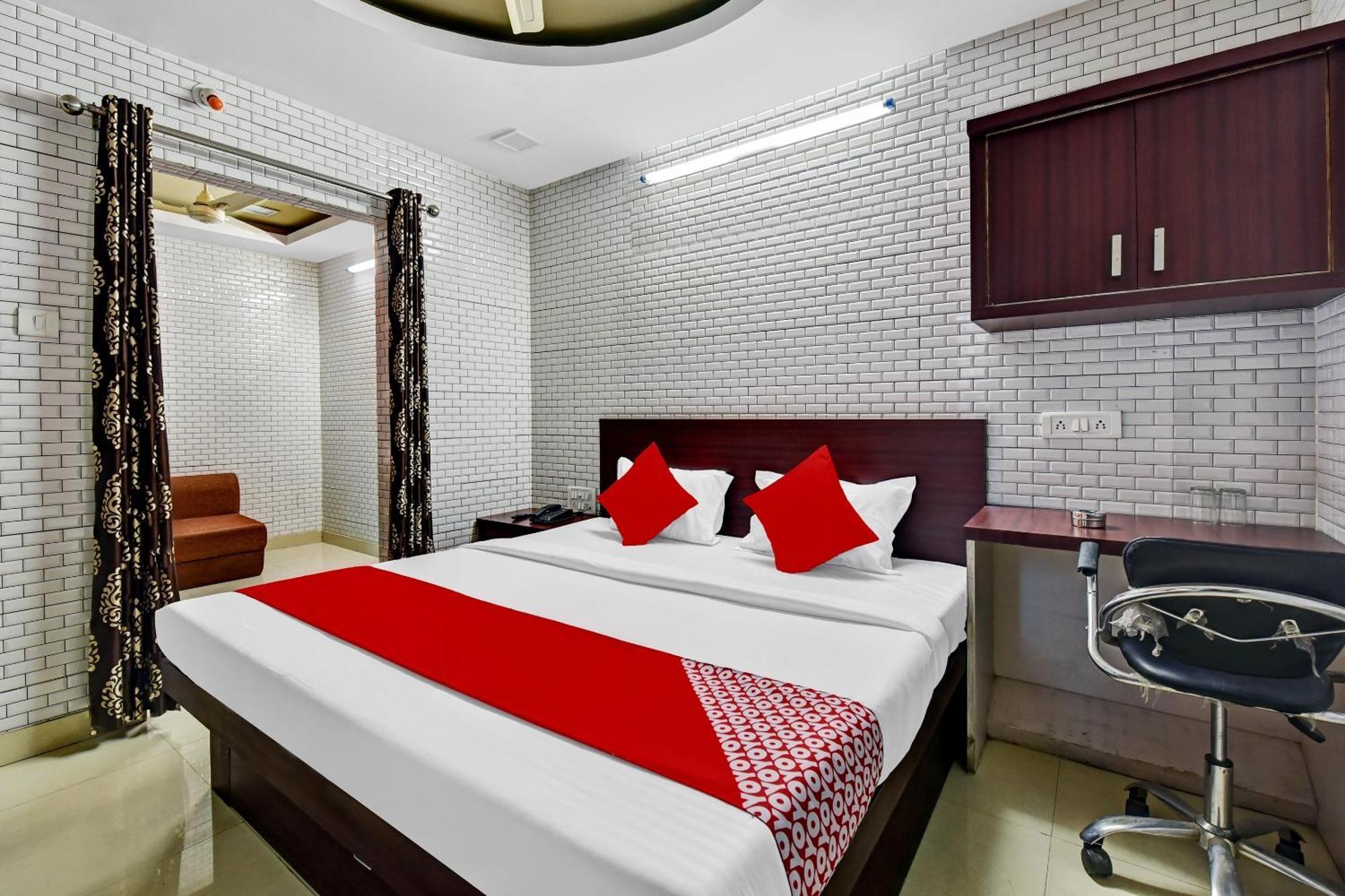 Hotel O Eleven Hotel & Banquet 科塔 外观 照片
