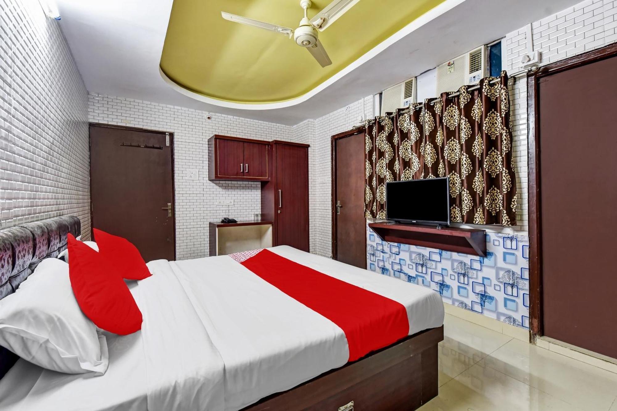 Hotel O Eleven Hotel & Banquet 科塔 外观 照片